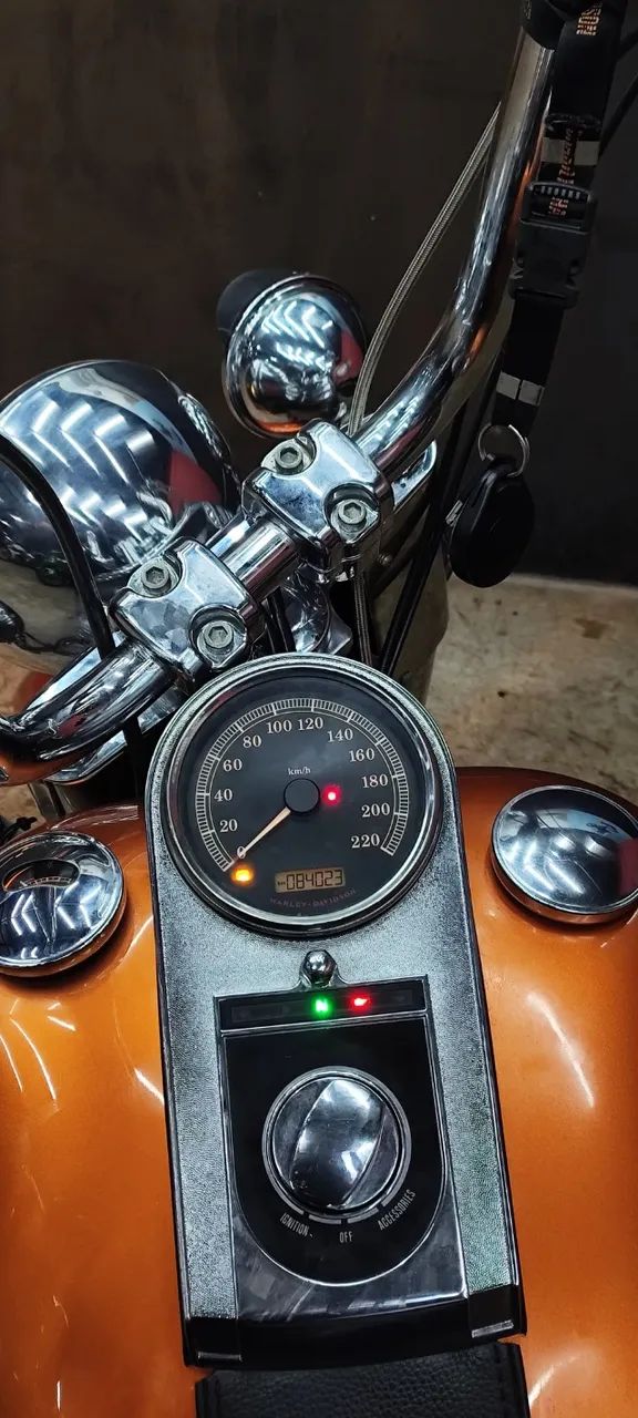 HARLEY DAVIDSON FAT BOY 2014 - Foto 2