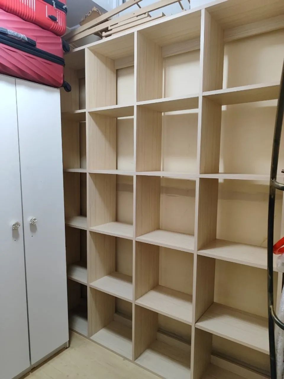 Estante com células (1,70m x 2,12m)