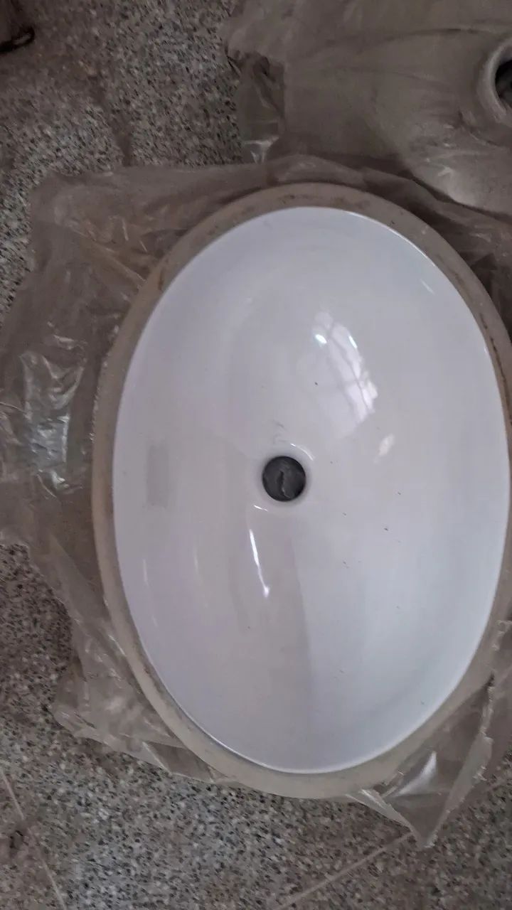 Cuba para banheiro oval branca e cinza  490x365mm - Foto 2