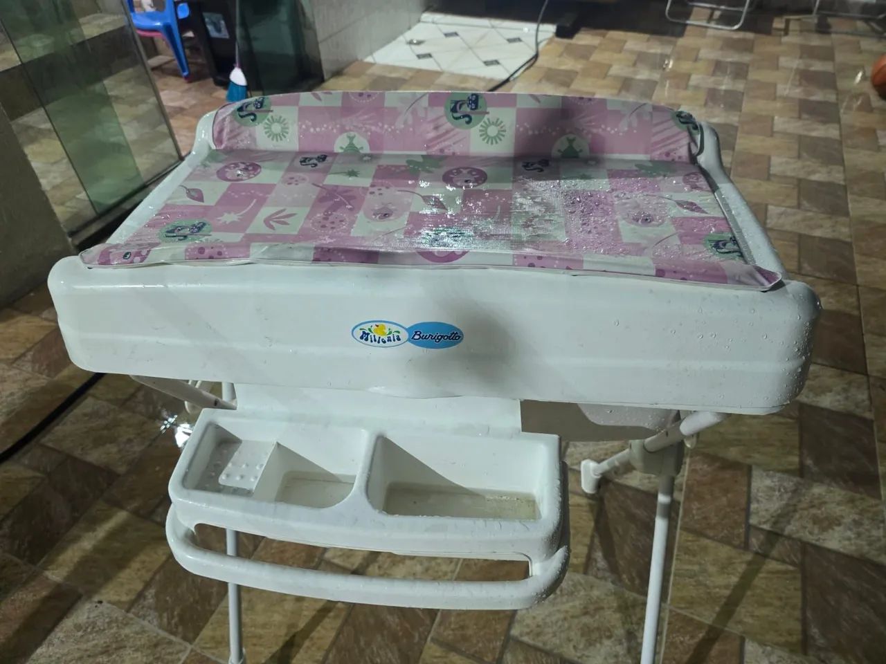 Banheira com trocador de bebê Miliária Burgollo - Branco - Foto 5