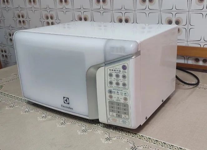 Microondas electrolux 110Volts funcionando  - Foto 5