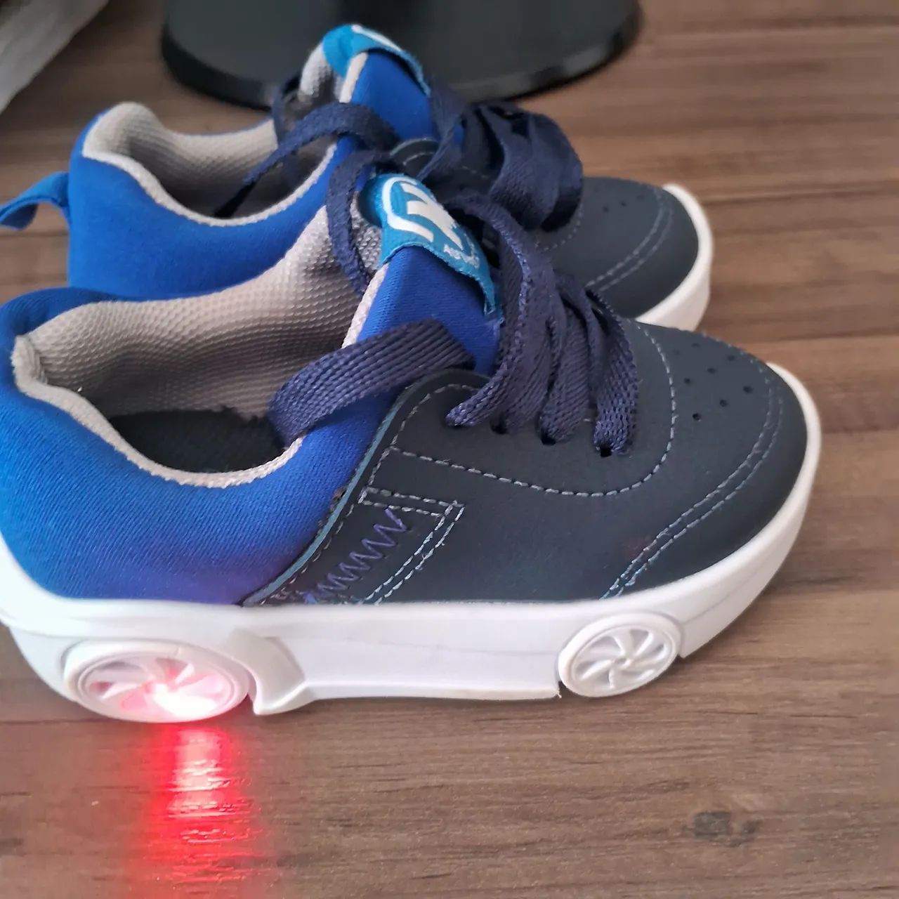 Tênis Infantil com Rodinhas Azul