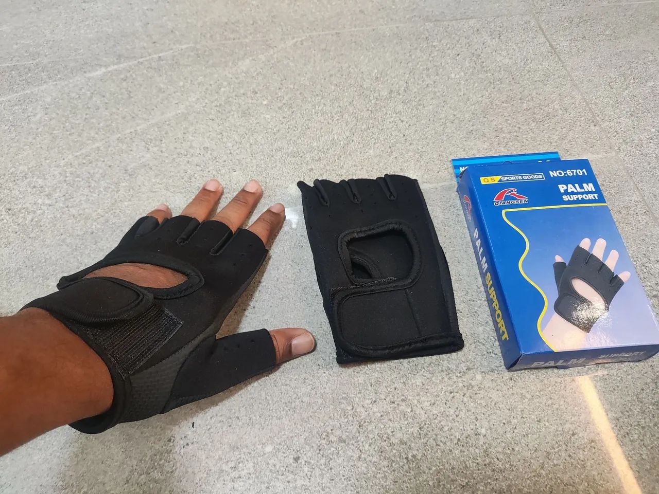 Luvas para academia, exercícios 