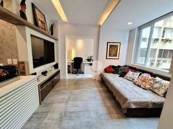 Apartamento com 3 quartos na Atlântica