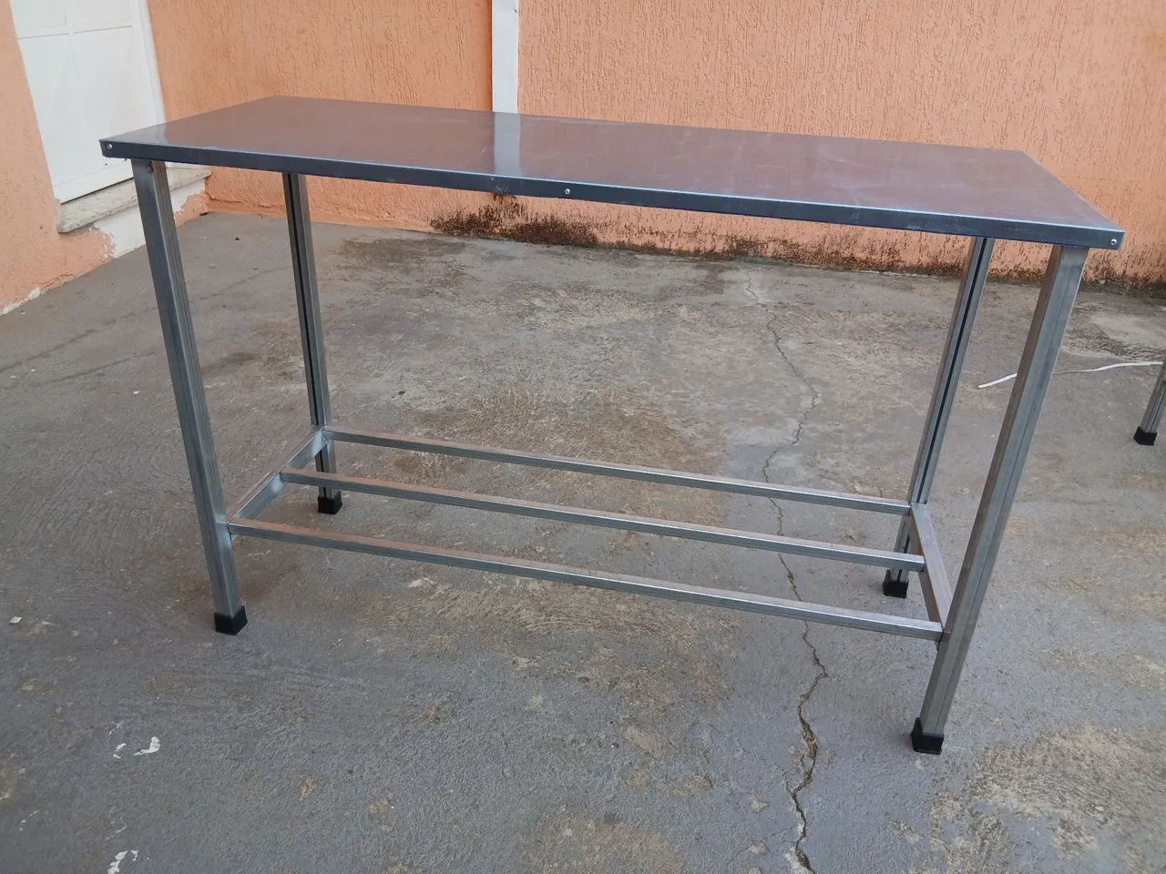 2 Mesas de aço inox nova