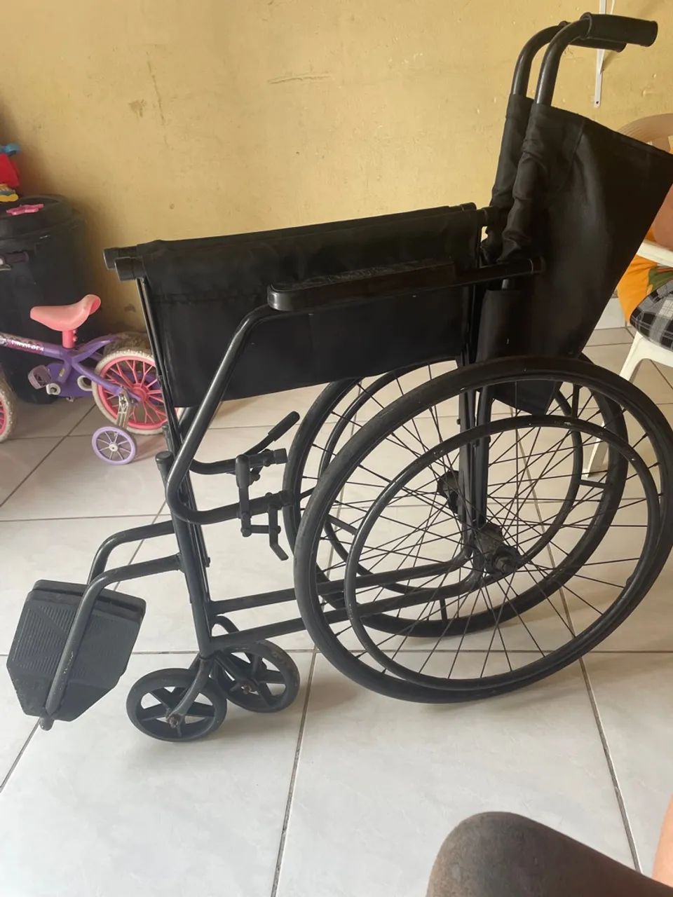 Cadeira de rodas  - Foto 2