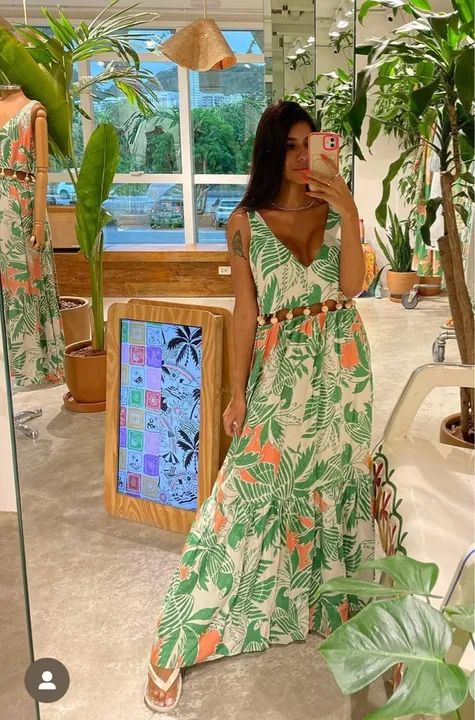 Vestido farm P novo