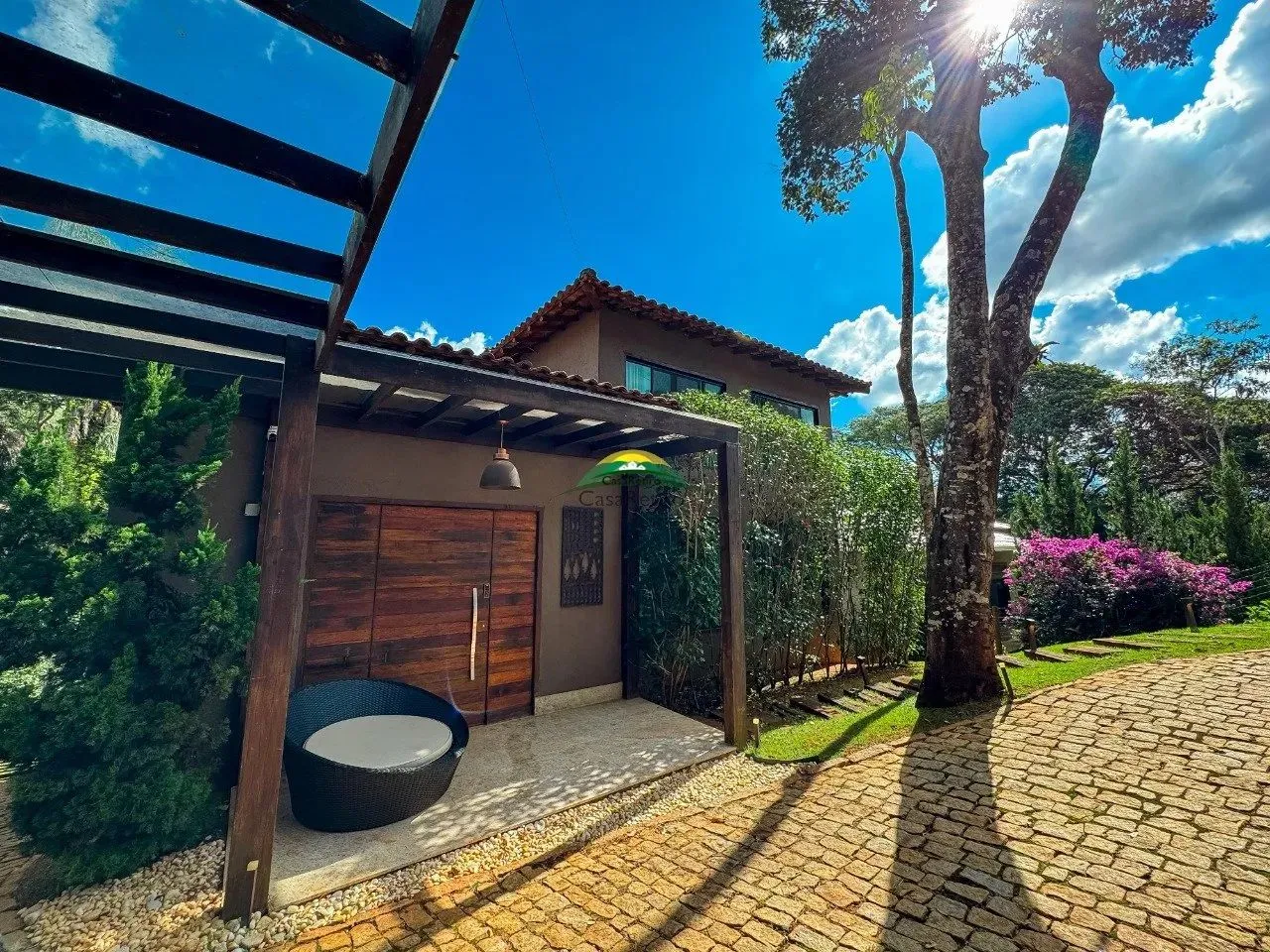 BRUMADINHO - Casa de Condomínio - Condomínio Jardins