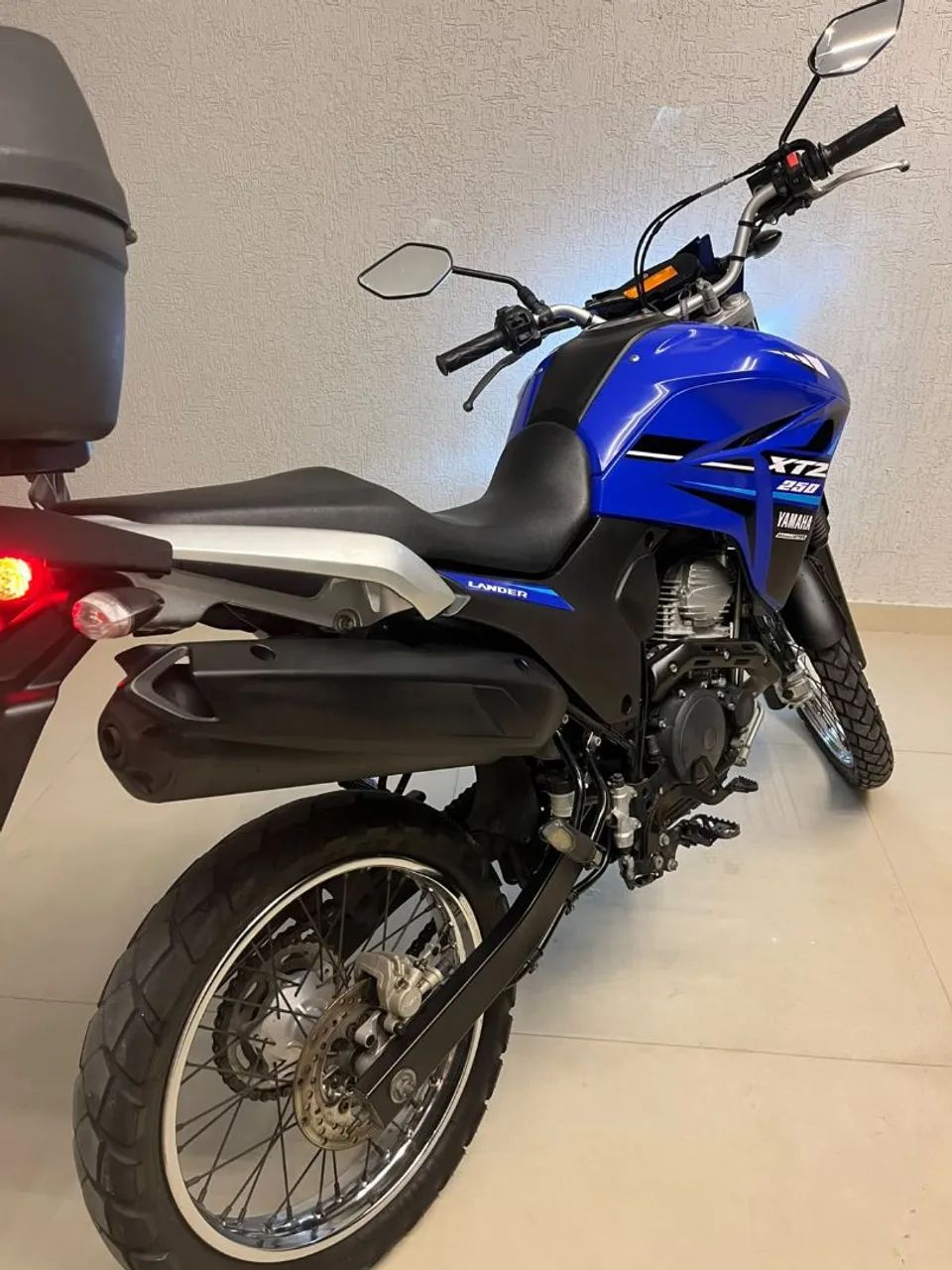 XTZ 250 LANDER - Foto 2