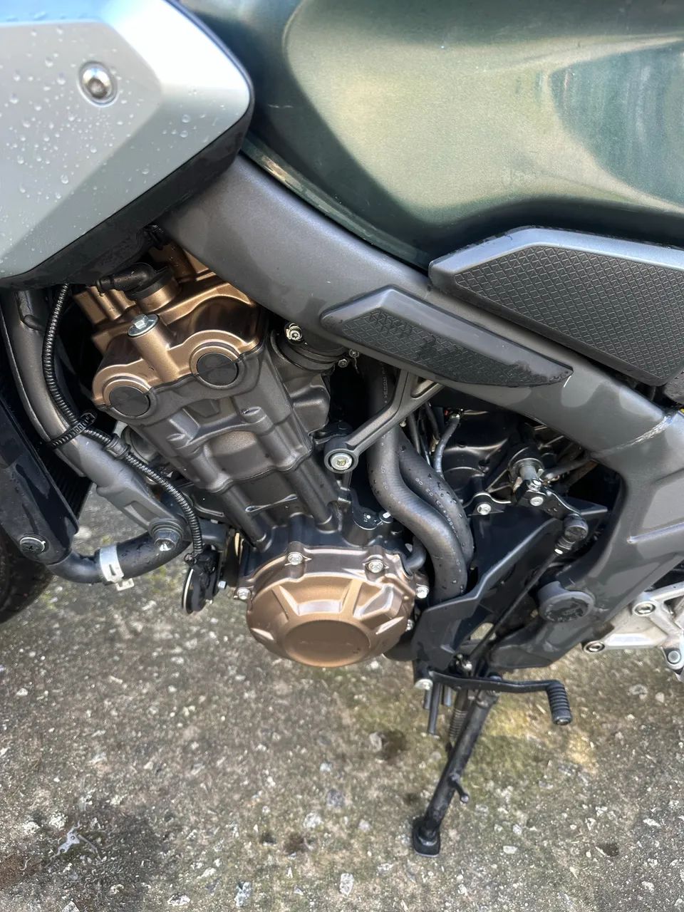 Cb 650r 2023 - Foto 4