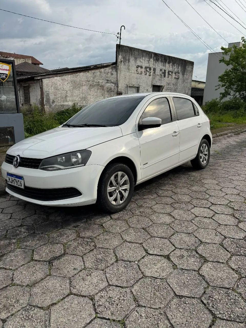 Volkswagen Gol Gol (novo) 1.0 Mi Total Flex 8V 4p 2013