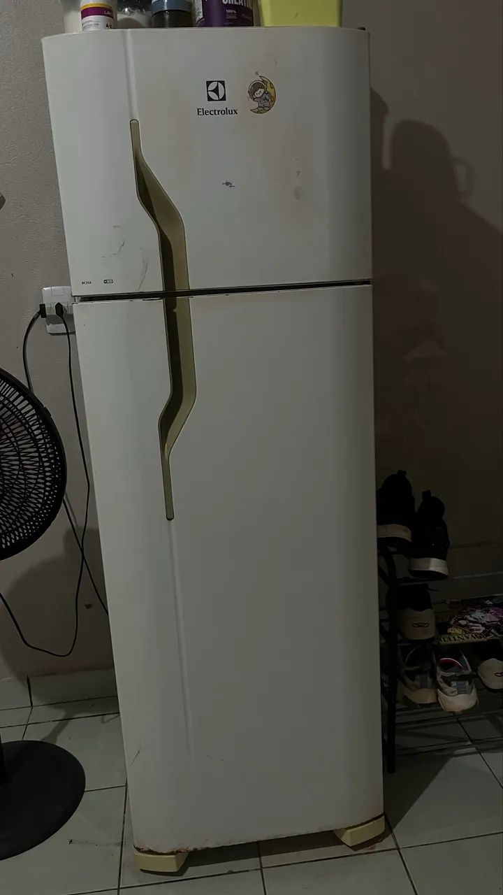 Geladeira electrolux