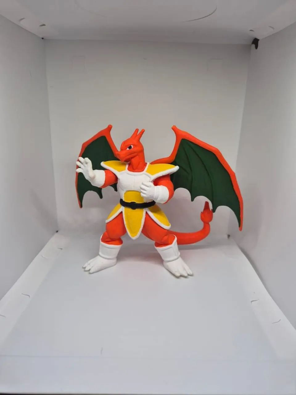 Miniatura Charizard Pokémon