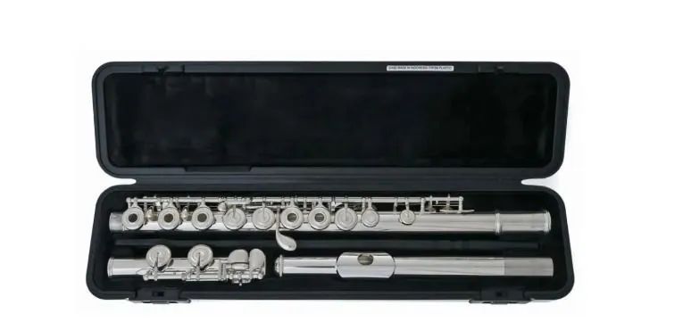 Yamaha Flauta  Transversal  YFL282 - Foto 2