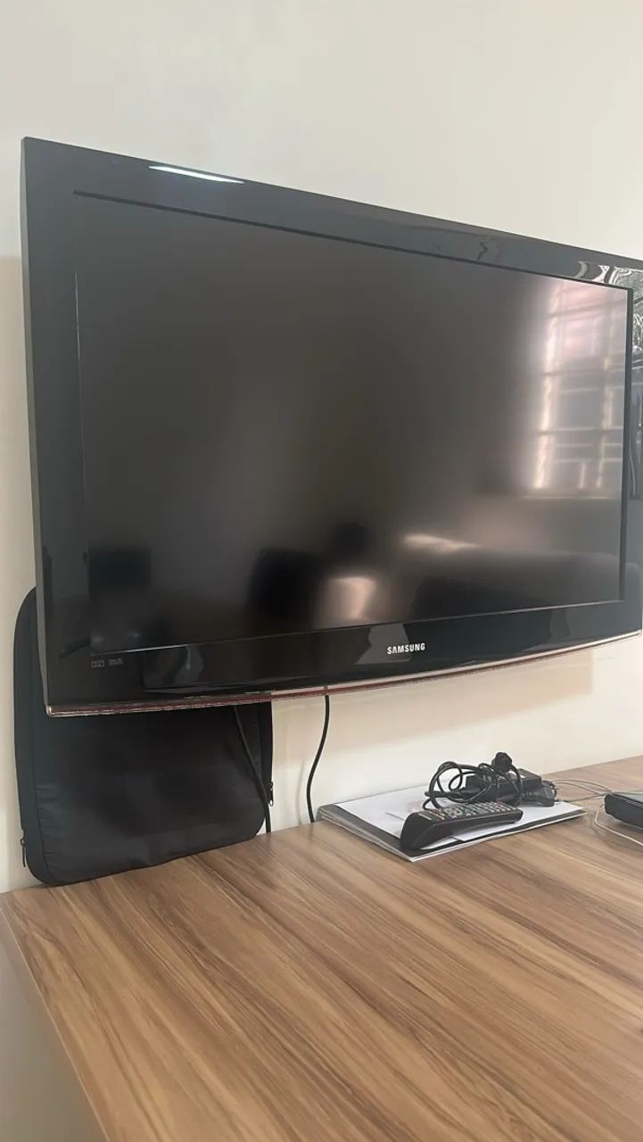 Vendo televisão 