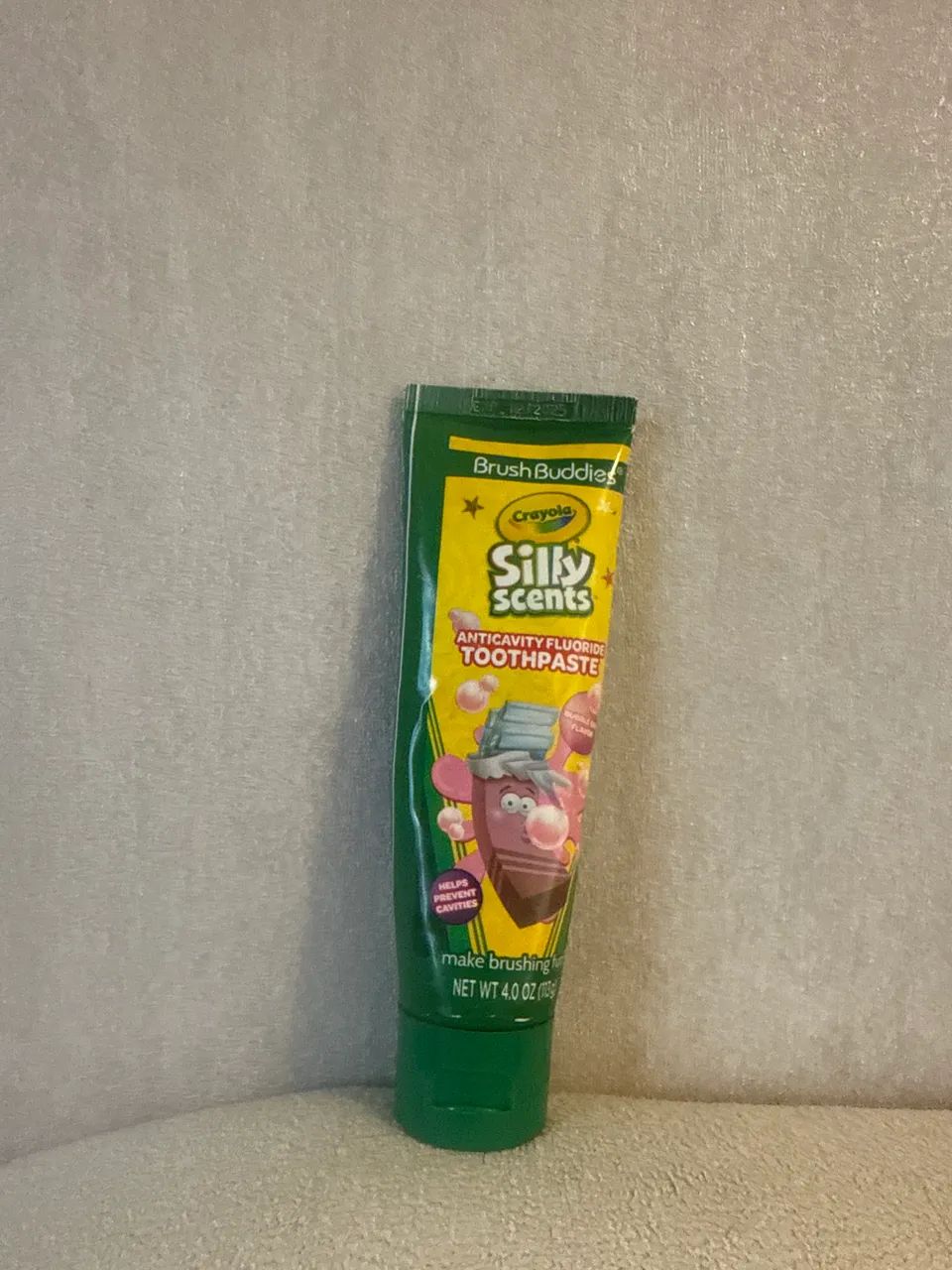 Pasta de Dente Crayola Bubble Gum chiclete