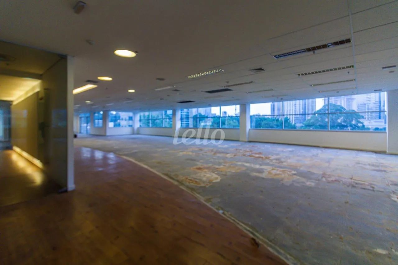 Comercial para alugar no(a) Jardim Morumbi