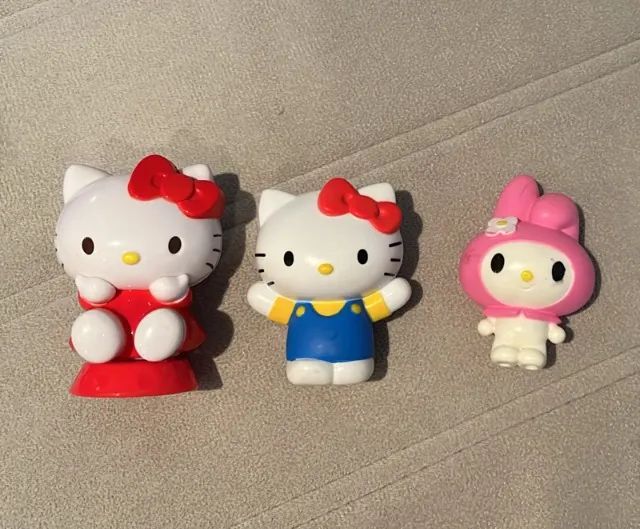 Conjunto Bonecos Hello Kitty Usado - Foto 4