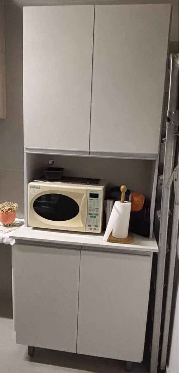 Torre Quente para Cozinha com Espaço para Micro-ondas - Mobly 
