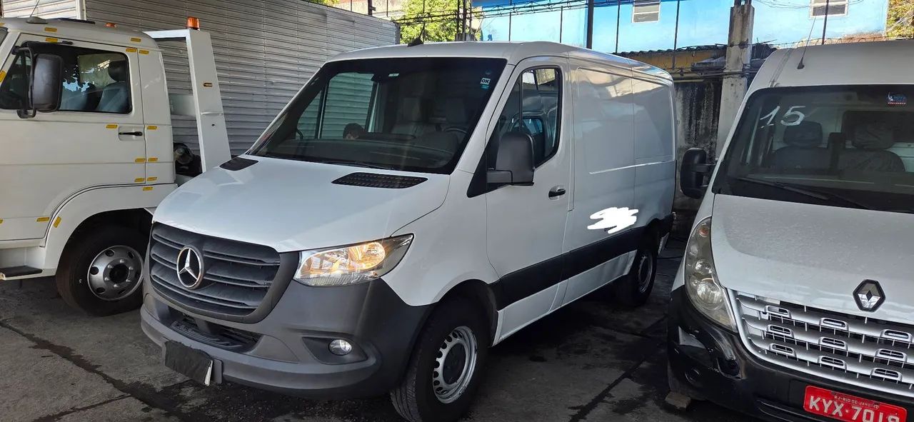 Mercedes-Benz Sprinter 417 Furgão L.t.a. Diesel (e6) 2023