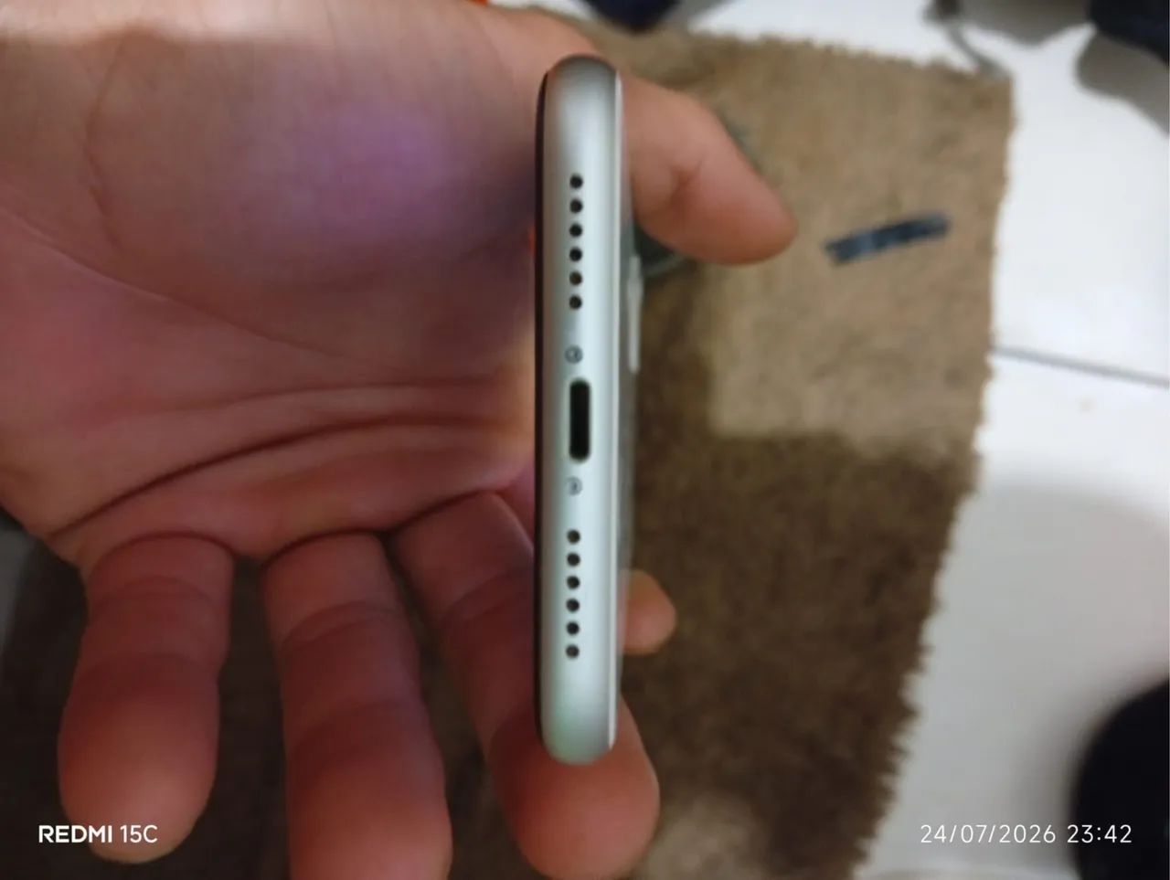 iPhone 11 semi novo  - Foto 3