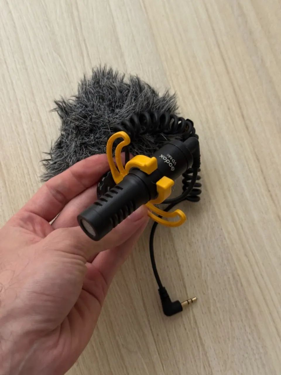 Microfone Shotgun Compacto Godox VD-Mic (Para Câmeras e Celulares) - Foto 5