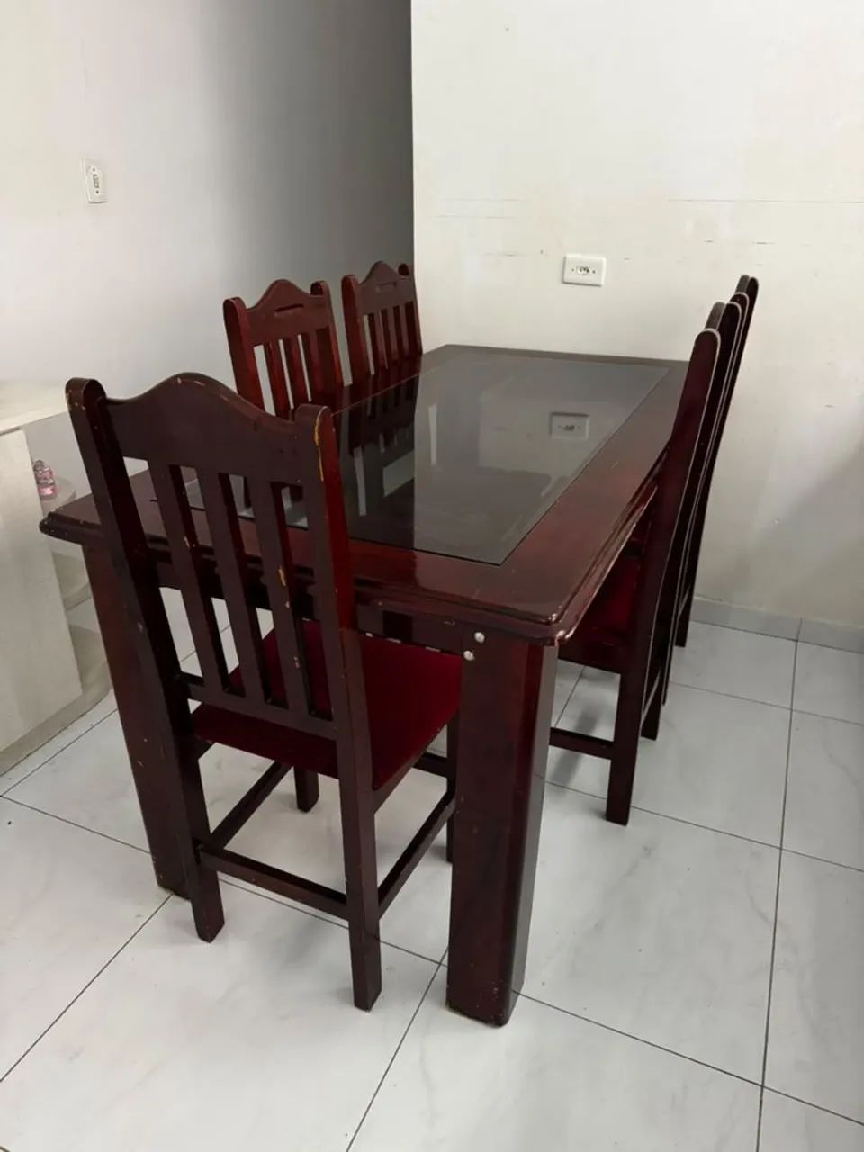 VENDO OU TROCO - MESA 6 LUGARES