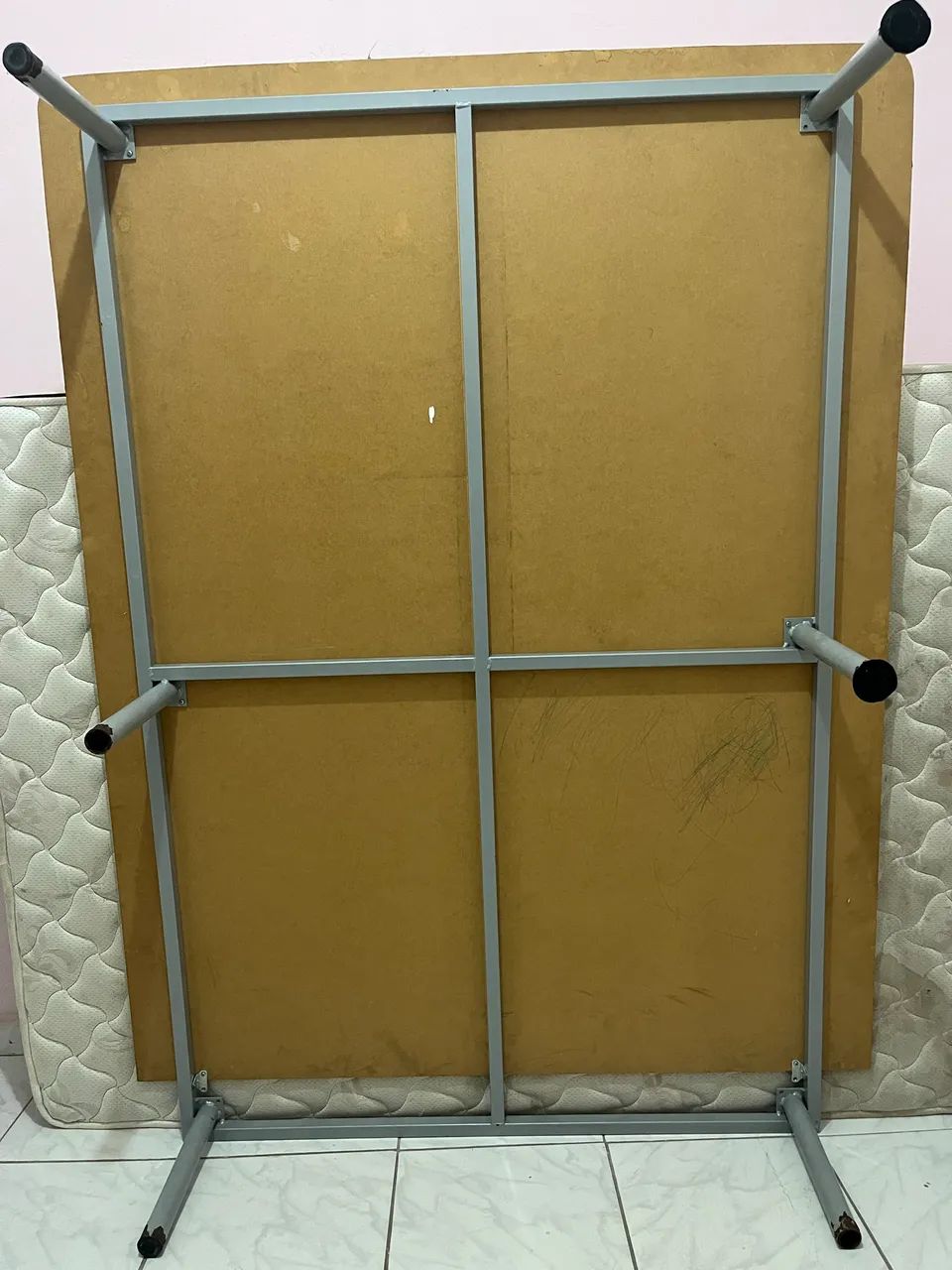 Cama de casal com colchão  - Foto 4