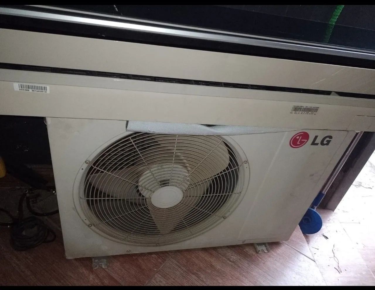 Ar-condicionado LG 24.000 btus - Foto 2
