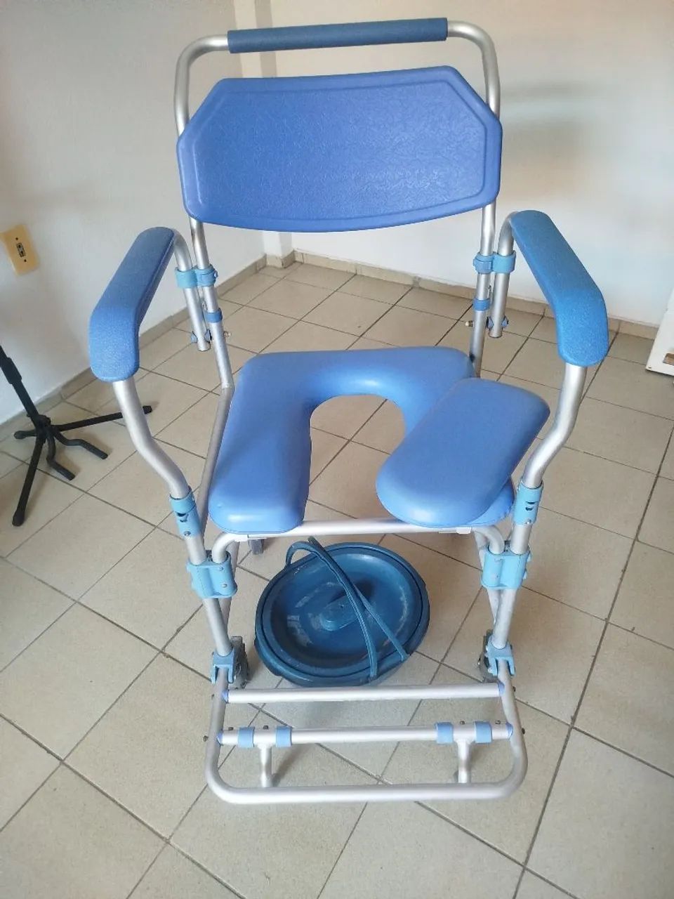 Cadeira de banho  - Foto 2