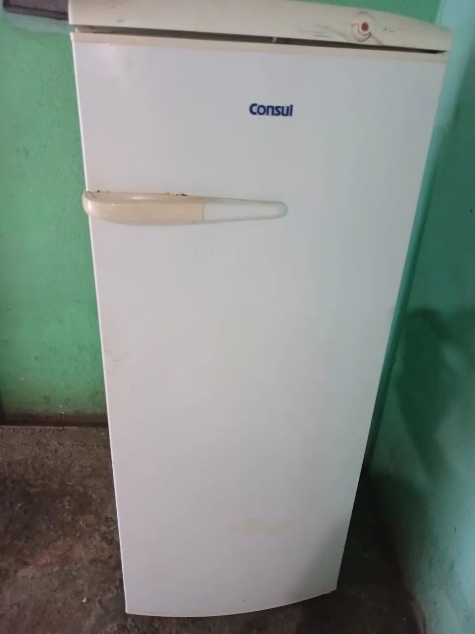 VENDO GELADEIRA CONSUL FUNCIONANDO - Foto 4