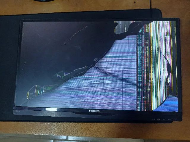 Monitor Philips 224E5QHAB (com defeito e para retirada de peças)