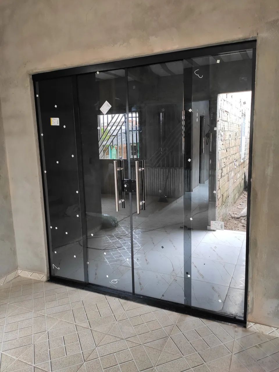 PORTA EM VIDRO TEMPERADO  - Foto 4