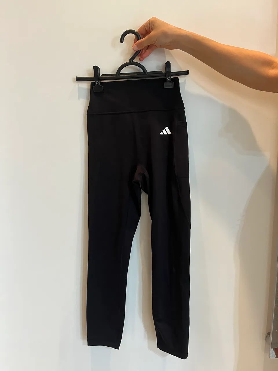 Legging da ADIDAS modelo OPTIMÉ ESSENTIALS STASH POCKET