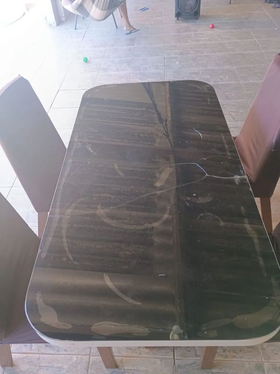 Mesa 4 cadeiras 