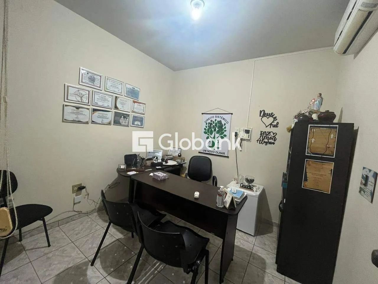 Sala comercial para aluguel Centro 40m² Montes Claros MG - Foto 2