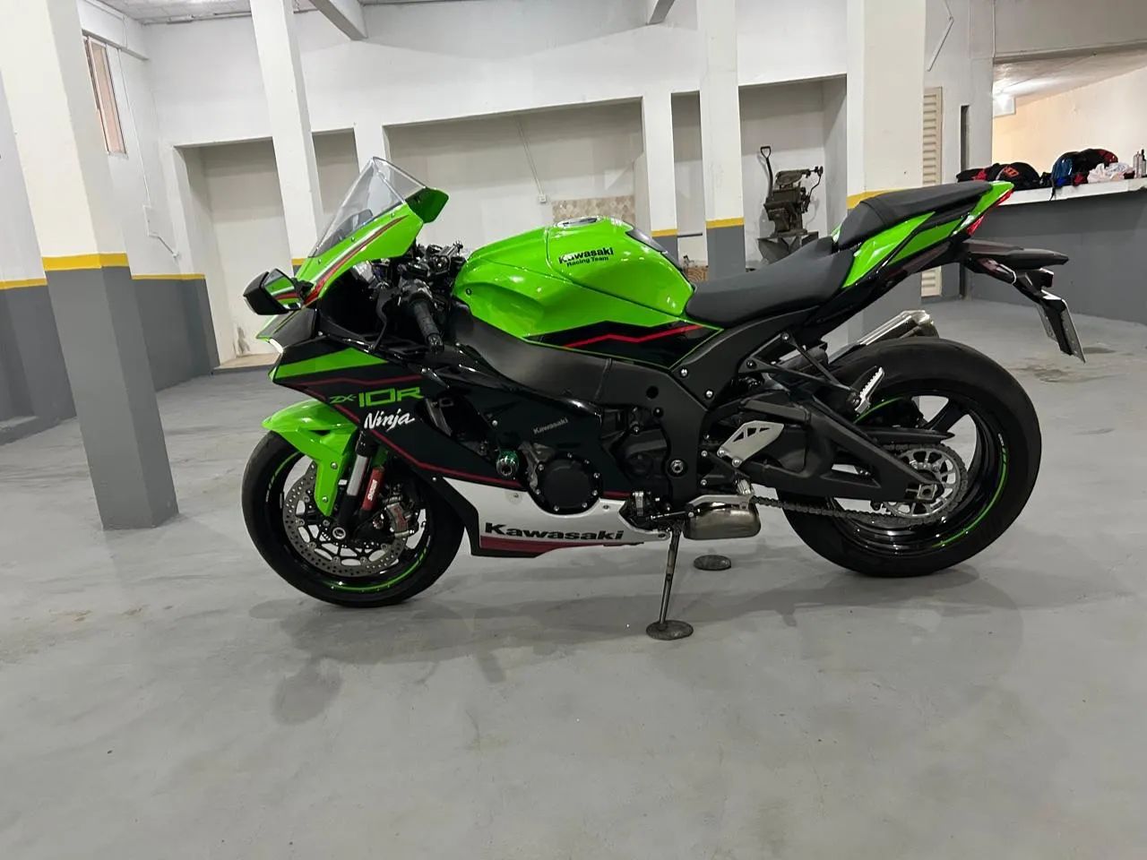 ZX-14/ZX 14R 1352cc 2014 - 1542811680 | OLX