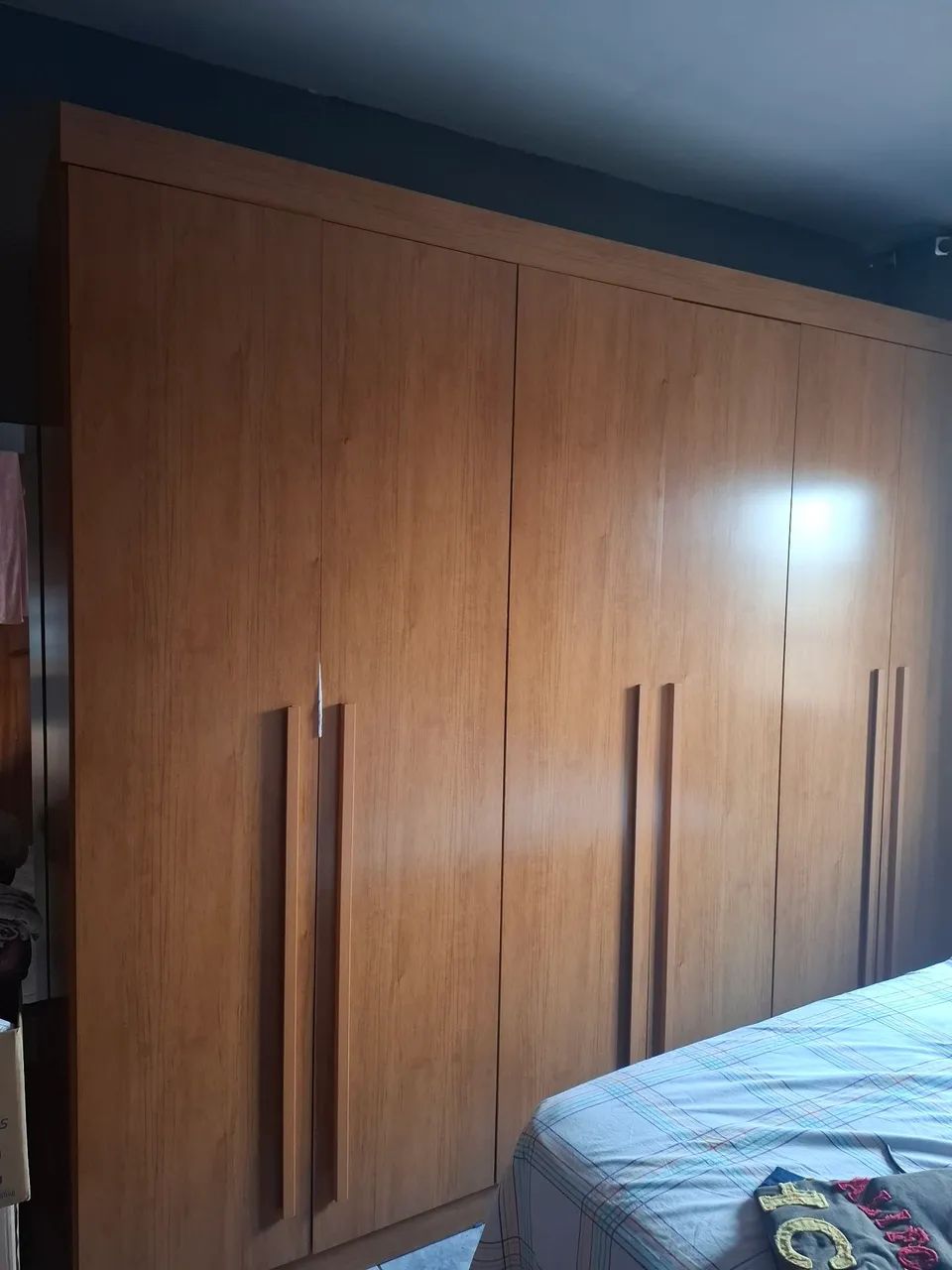 Vendo móveis seminovos novos.