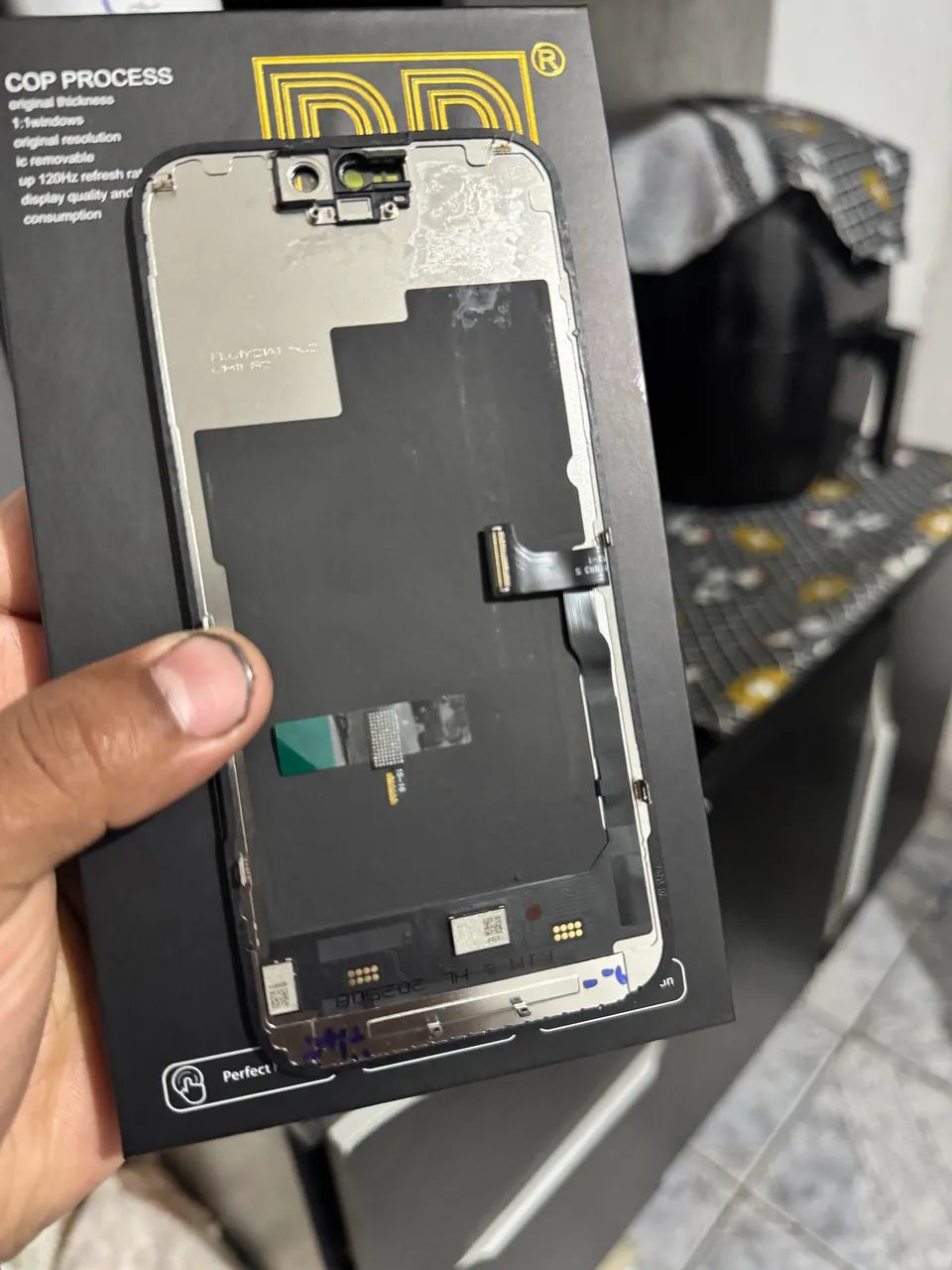Display iPhone 15 Pro  - Foto 3