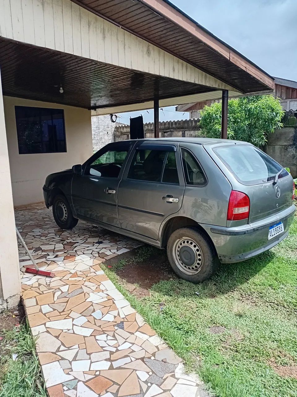 Volkswagen Gol Geração III City 1.0 MI 8V Gasolina Mec. 4P 2005