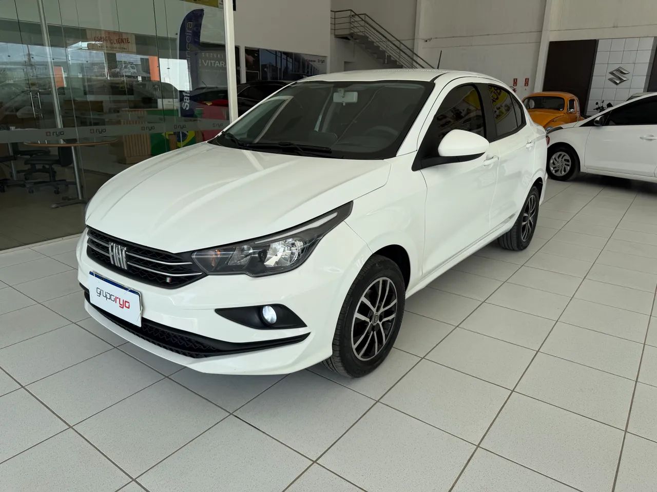 Fiat Cronos Drive 1.3 8V Flex Aut. 2023 - Foto 3