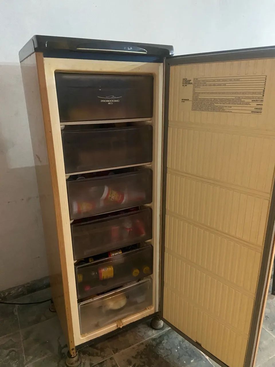 Freezer vertical 