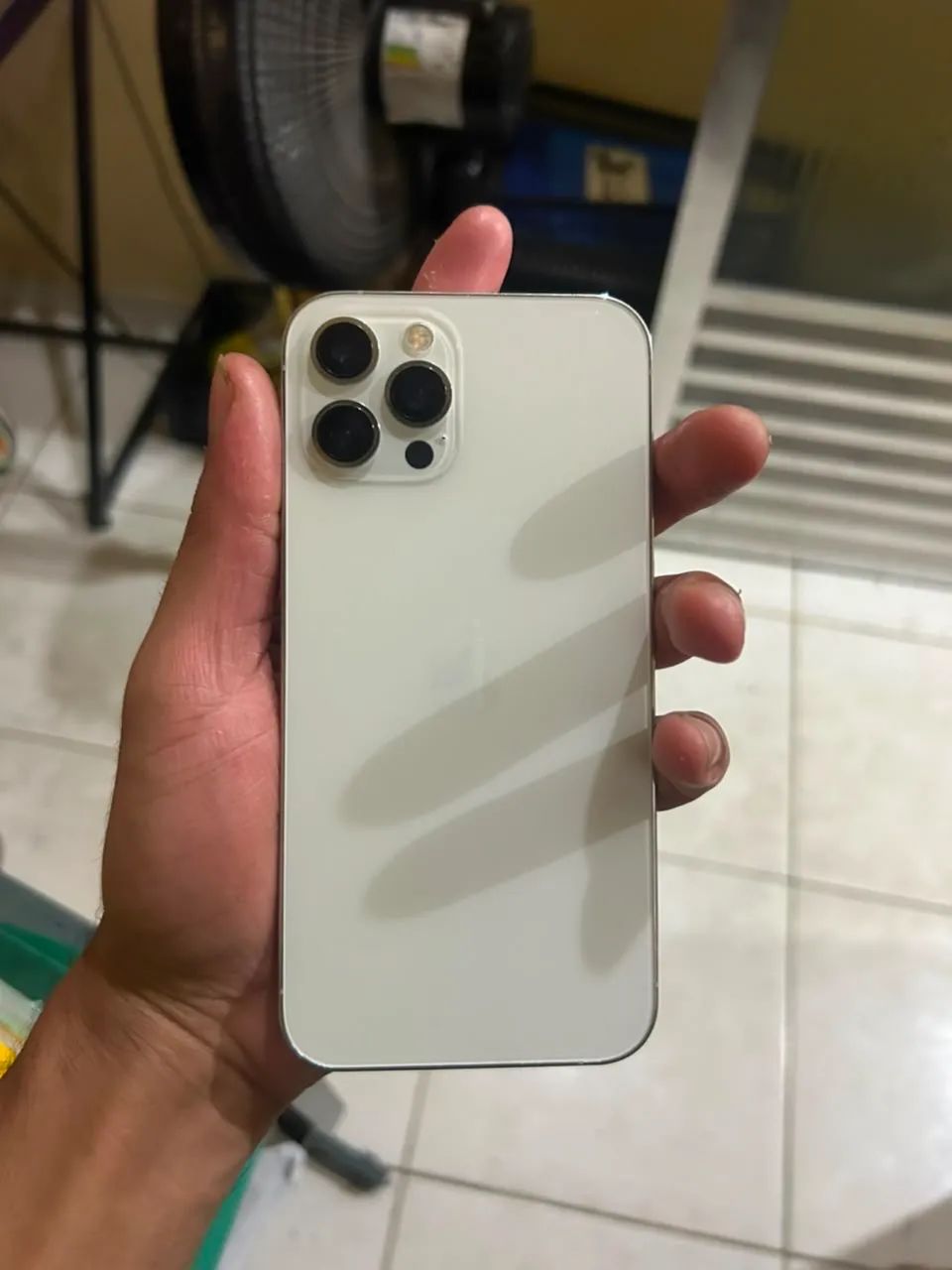 iPhone 12 Pro Max todo original, funcionamento perfeito