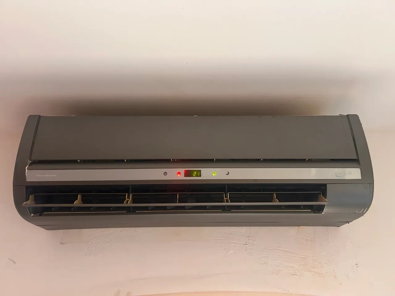 Ar condicionado Cônsul 9.000 btus - Funcionando