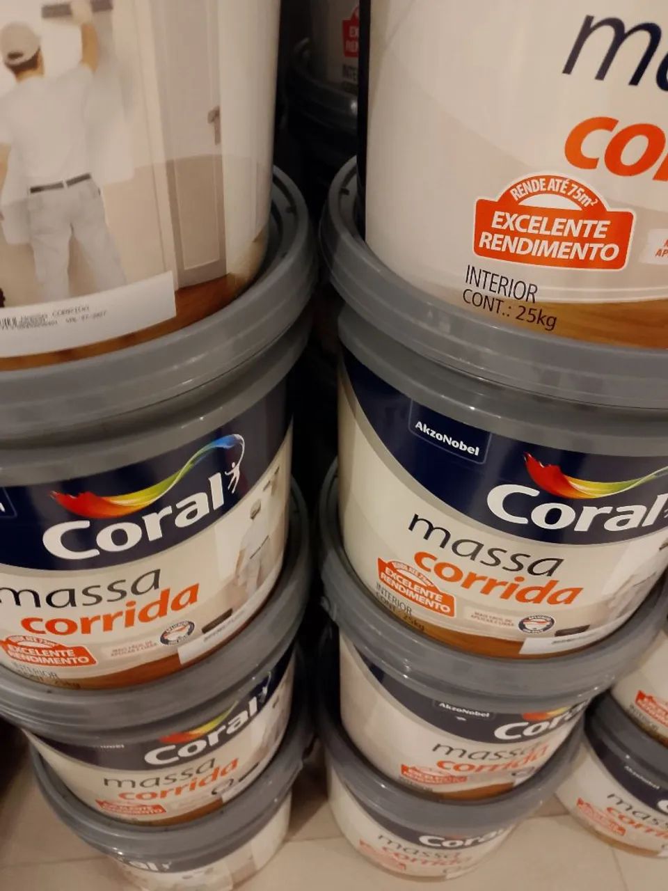 19 baldes Massa corrida coral 20 kilos  - Foto 2
