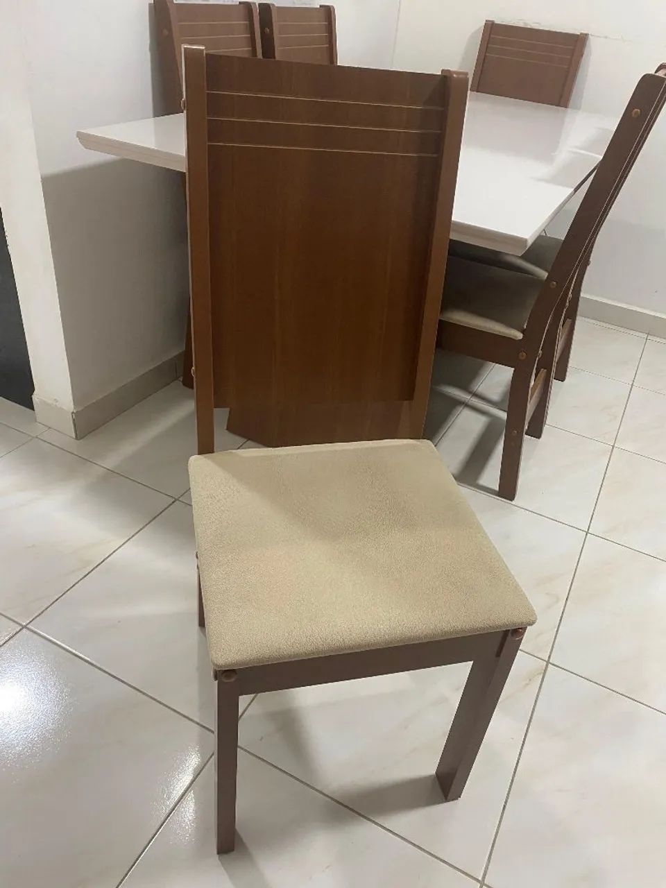 Mesa 6 cadeiras  - Foto 4