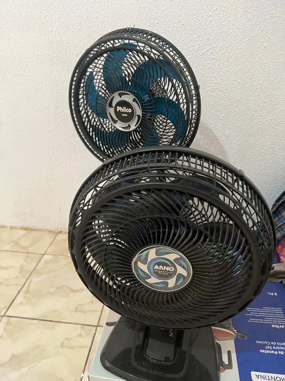 2 Ventiladores - Arno e Philco - Foto 2