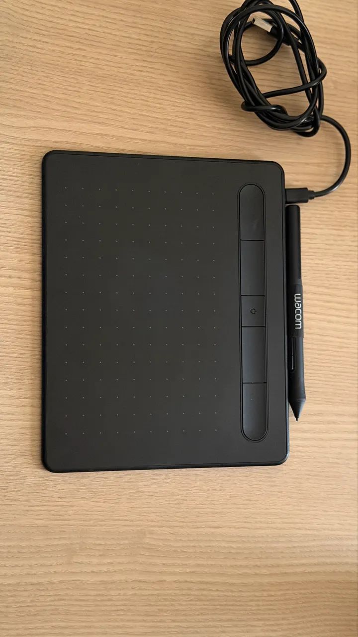 Mesa Digitalizadora Wacom Intuos com Bluetooth com Caneta - Foto 4