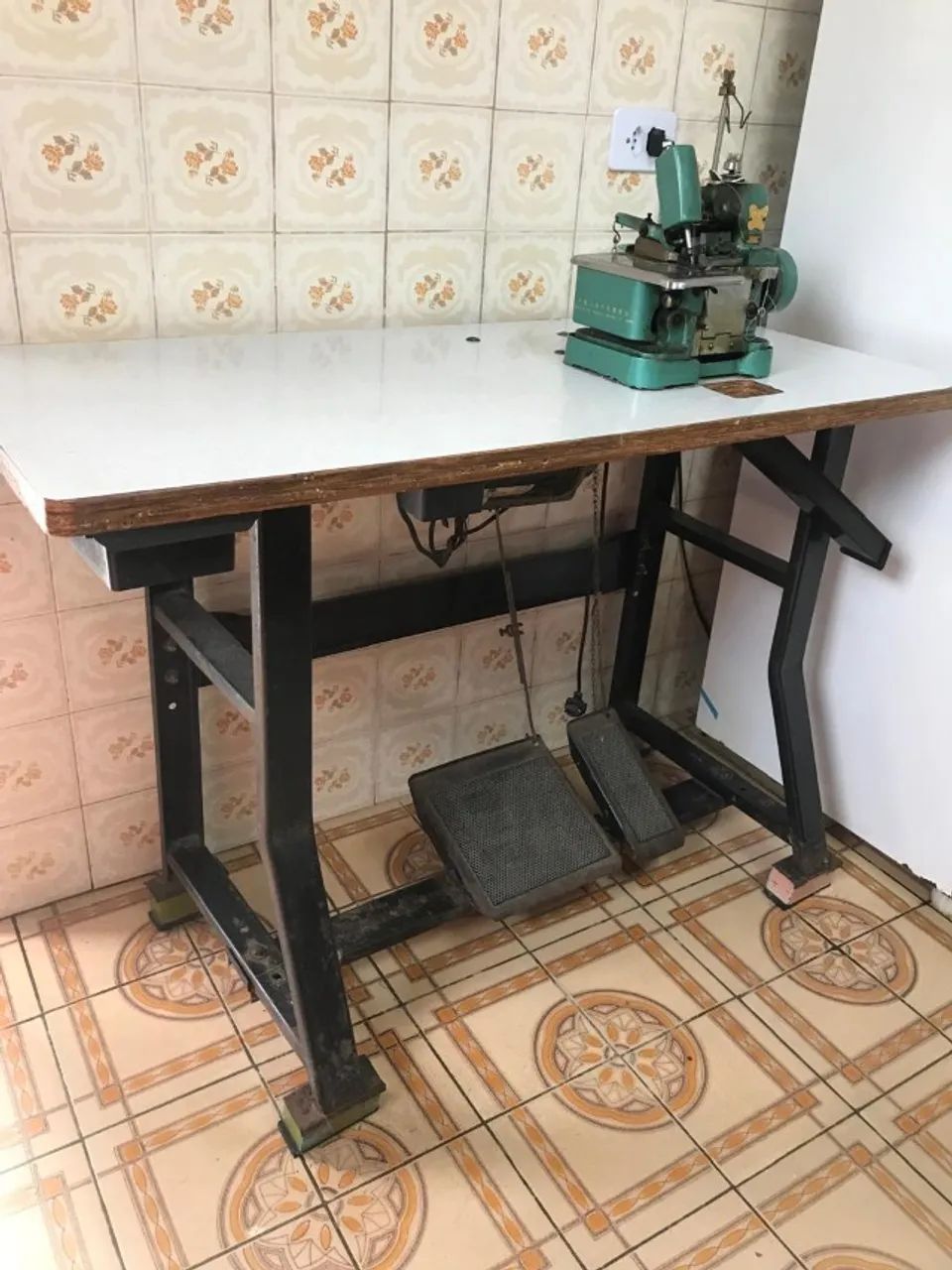Overloque  - Foto 3