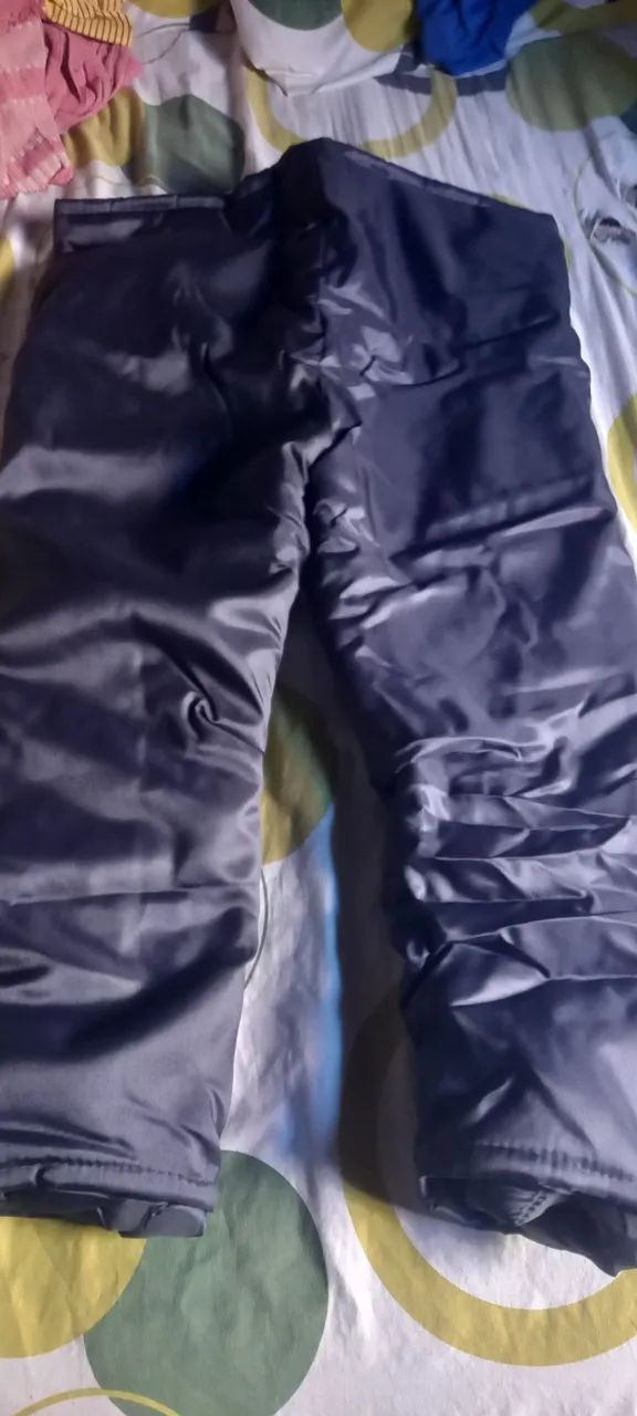 Vende se japona completa com calça nova nunca usada  - Foto 5